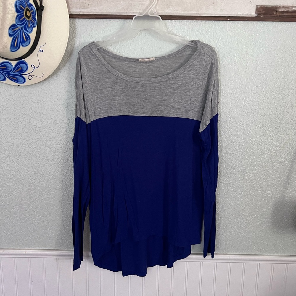 Color Block Long Sleeve Soft Shirt